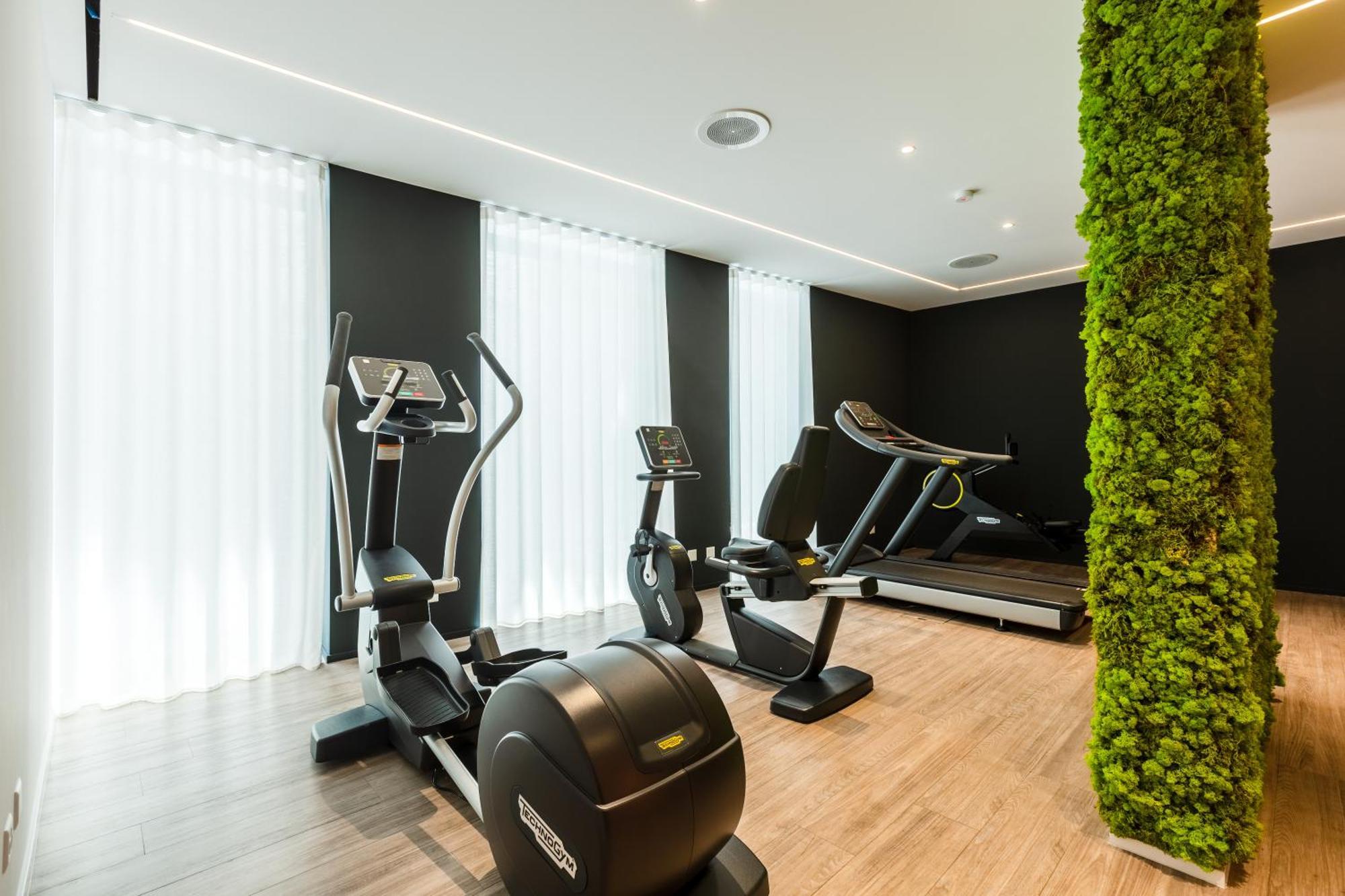 Crystal Palace 1 Massagno Zewnętrze zdjęcie